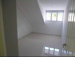 Paya Lebar Crescent (D19), Terrace #36092552